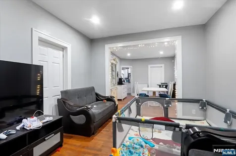 228 Madison Avenue Irvington NJ 07111