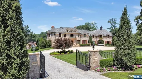 123 E Saddle River Road Saddle River NJ 07458