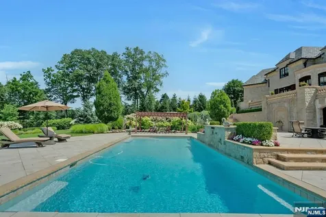 123 E Saddle River Road Saddle River NJ 07458