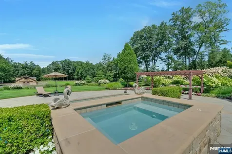 123 E Saddle River Road Saddle River NJ 07458