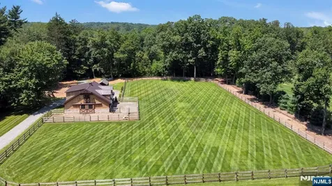 123 E Saddle River Road Saddle River NJ 07458