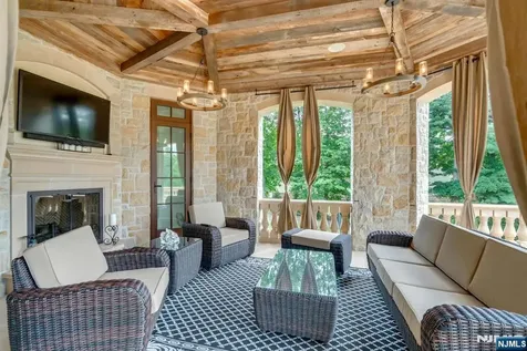 123 E Saddle River Road Saddle River NJ 07458