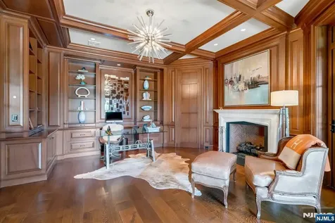 123 E Saddle River Road Saddle River NJ 07458