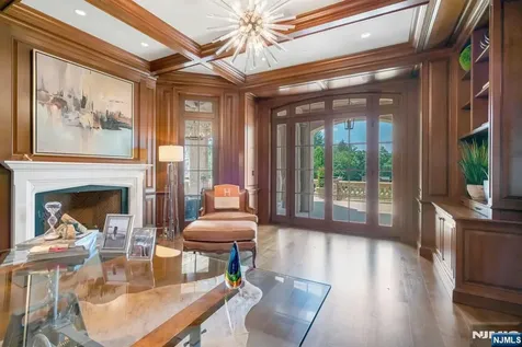 123 E Saddle River Road Saddle River NJ 07458
