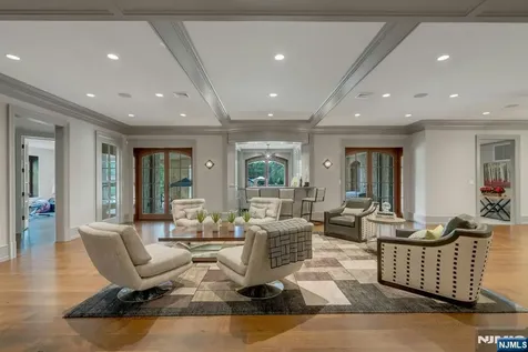 123 E Saddle River Road Saddle River NJ 07458