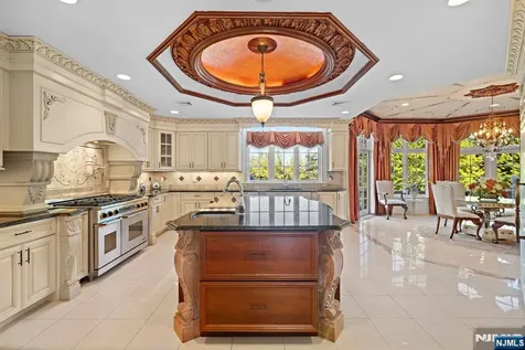 117 Truman Drive Cresskill NJ 07626
