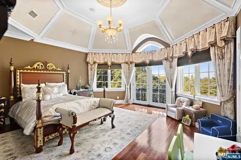 117 Truman Drive Cresskill NJ 07626