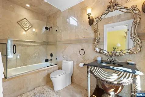 117 Truman Drive Cresskill NJ 07626