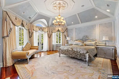 117 Truman Drive Cresskill NJ 07626