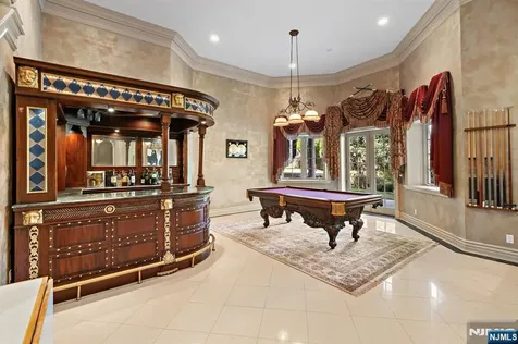 117 Truman Drive Cresskill NJ 07626