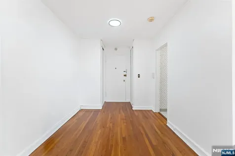 3071 Edwin Avenue Fort Lee NJ 07024