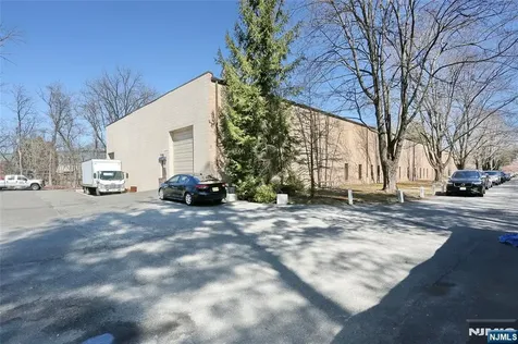 825 Windham Court Wyckoff NJ 07481