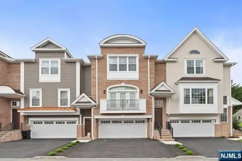 105 Brandon Court Montvale NJ 07645