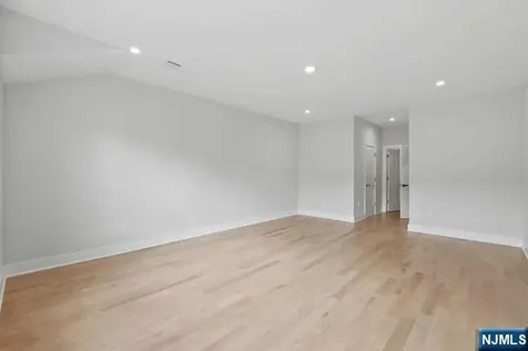 105 Brandon Court Montvale NJ 07645