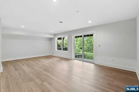 105 Brandon Court Montvale NJ 07645