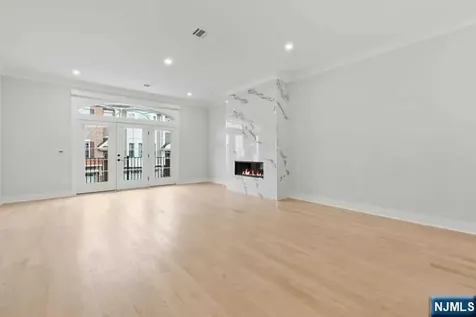 105 Brandon Court Montvale NJ 07645