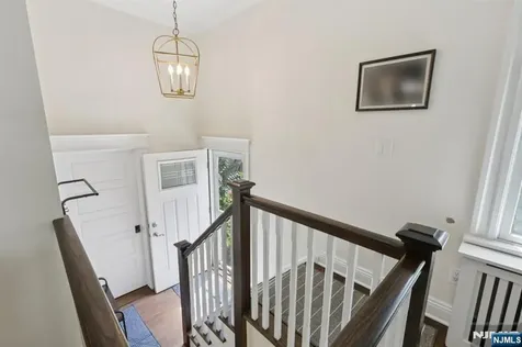 113 Sheridan Avenue Ho-ho-kus NJ 07423