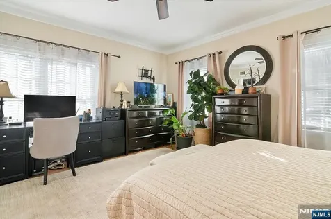 5 Old Gormely Lane Kinnelon Borough NJ 07405
