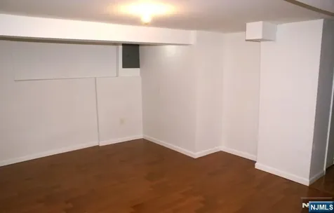 325-327 Broadway Paterson NJ 07522