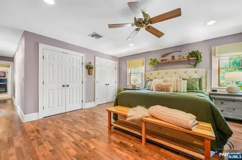 39 Payne Avenue Midland Park NJ 07432