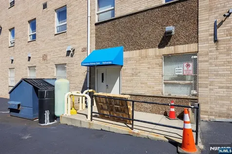 110 Grove Street East Orange NJ 07018