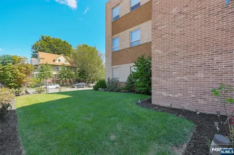 110 Grove Street East Orange NJ 07018