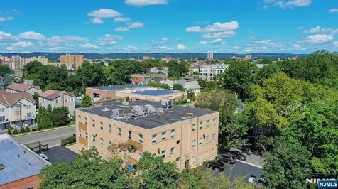 110 Grove Street East Orange NJ 07018