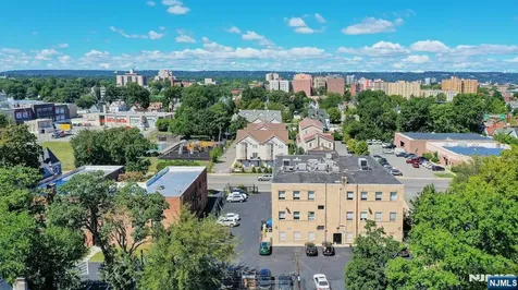 110 Grove Street East Orange NJ 07018