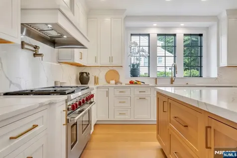 12A Hamilton Drive West North Caldwell NJ 07006
