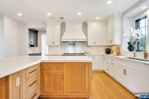 12A Hamilton Drive West North Caldwell NJ 07006