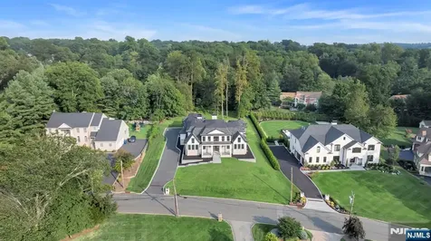 12A Hamilton Drive West North Caldwell NJ 07006