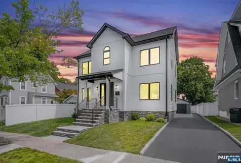 63 Grove Street Rutherford NJ 07070
