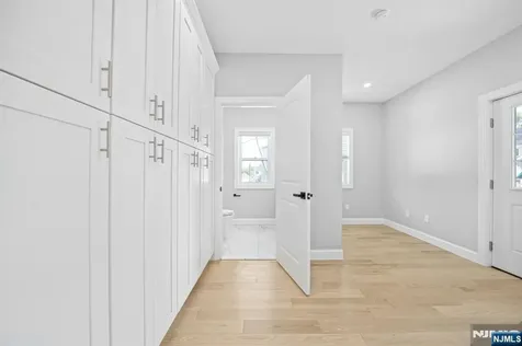 63 Grove Street Rutherford NJ 07070