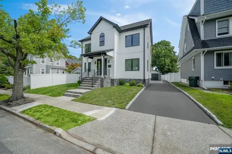 63 Grove Street Rutherford NJ 07070