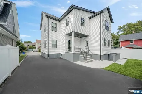 63 Grove Street Rutherford NJ 07070