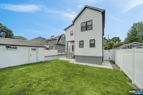63 Grove Street Rutherford NJ 07070