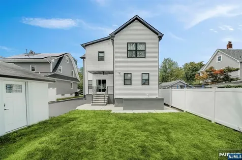63 Grove Street Rutherford NJ 07070