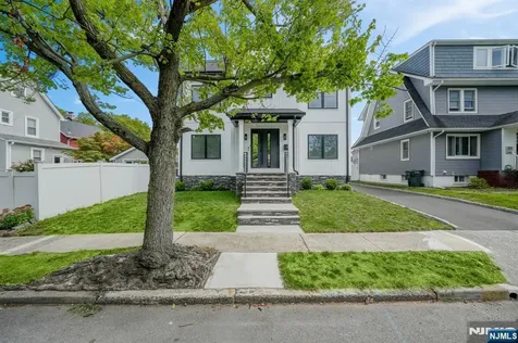 63 Grove Street Rutherford NJ 07070