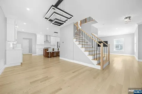 63 Grove Street Rutherford NJ 07070