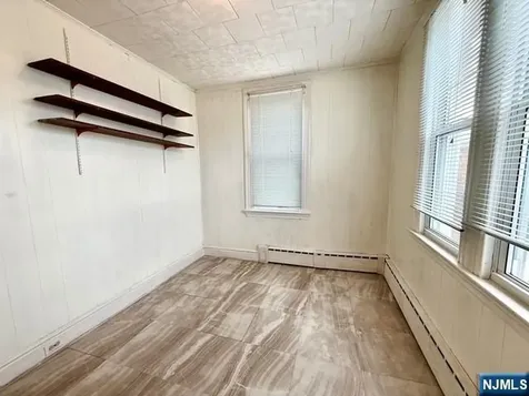 405 7th Street Harrison NJ 07029