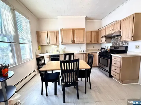 405 7th Street Harrison NJ 07029