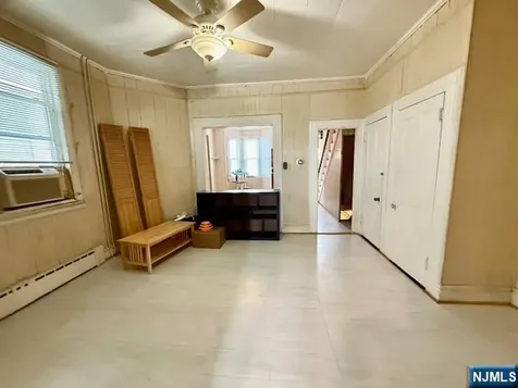 405 7th Street Harrison NJ 07029