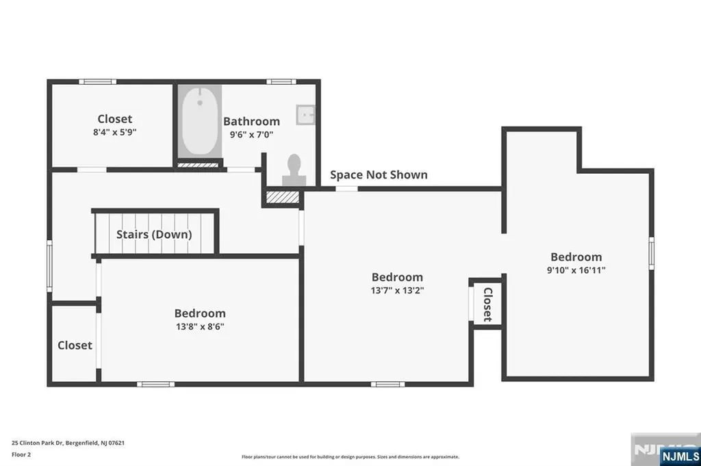 25 Clinton Park Drive Bergenfield NJ 07621