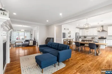 180 Terrace Avenue Lodi NJ 07644