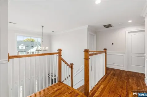 180 Terrace Avenue Lodi NJ 07644