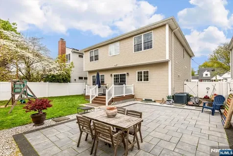 180 Terrace Avenue Lodi NJ 07644