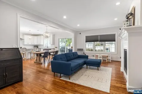 180 Terrace Avenue Lodi NJ 07644