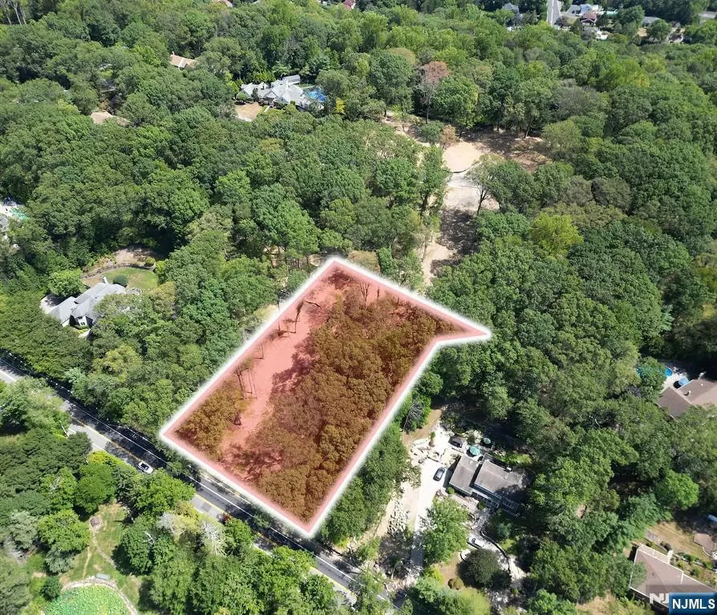 713 Wearimus Twp Of Washington NJ 07676