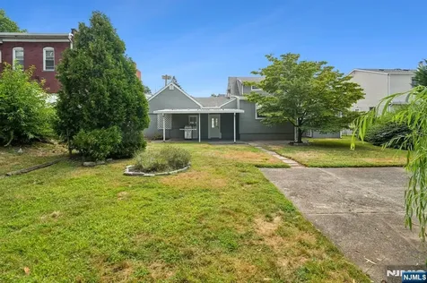 217 Mountain Way Lyndhurst NJ 07071
