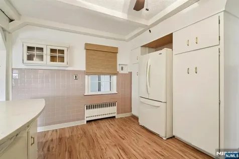 217 Mountain Way Lyndhurst NJ 07071